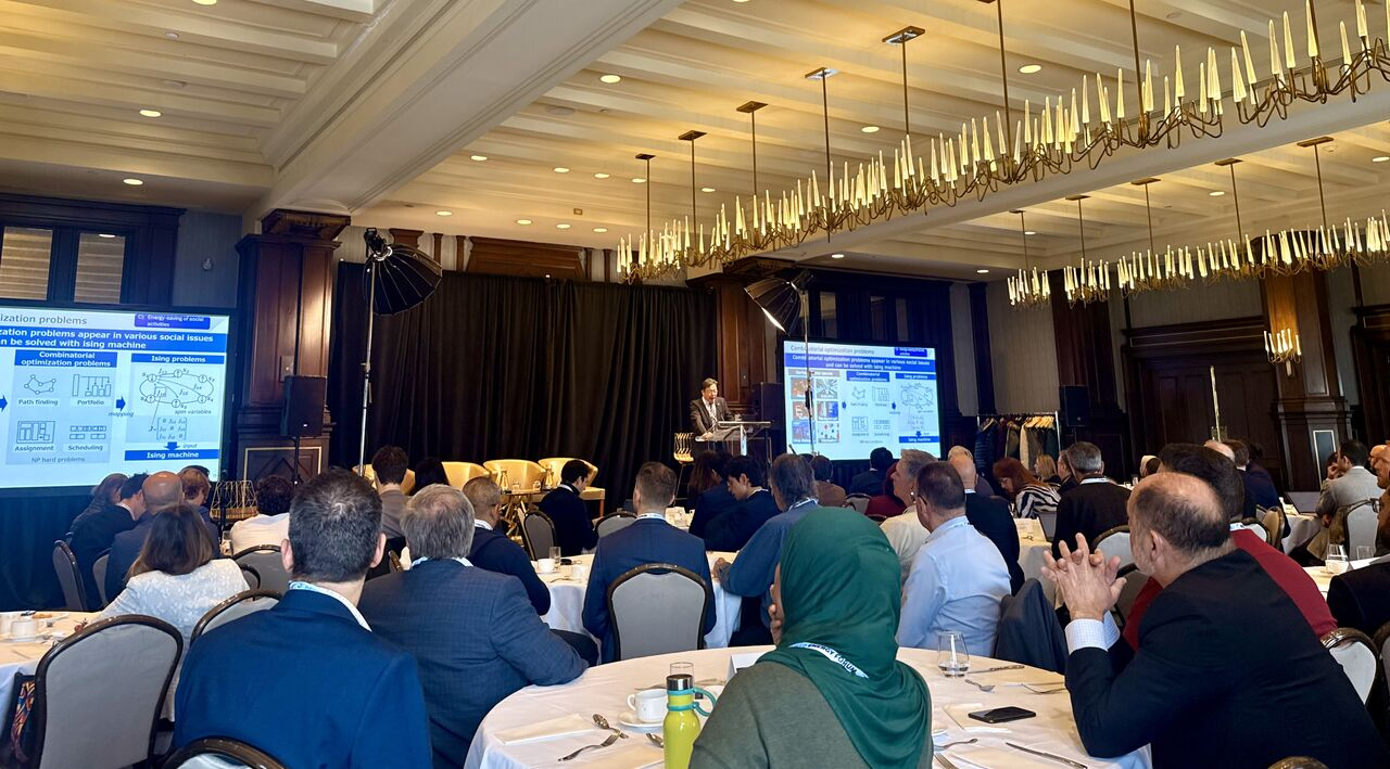 Presentation and delegates at an energy forum.